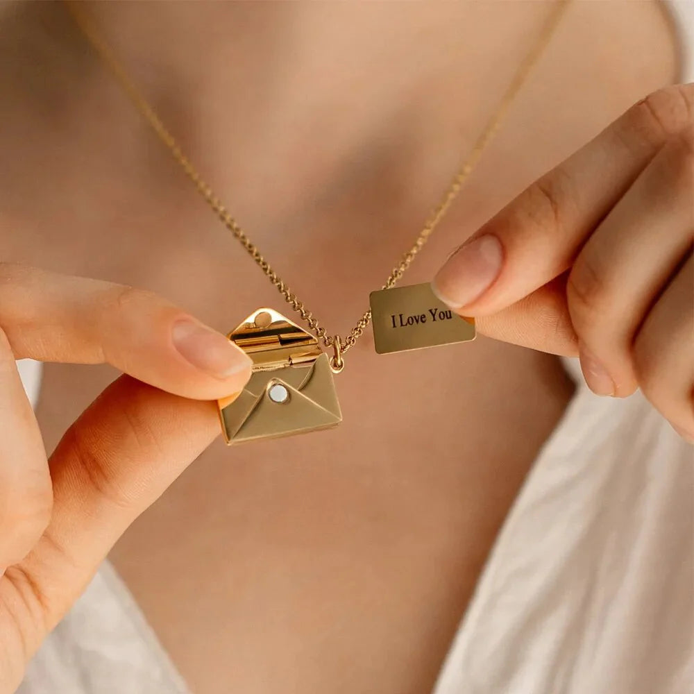 "Love Letter Necklace" Eternal Rose Gift Box