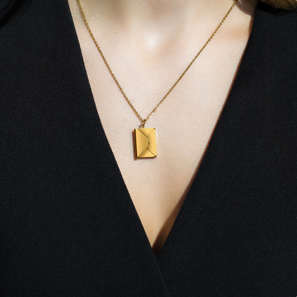 Love Letter Necklace LED Gift Box